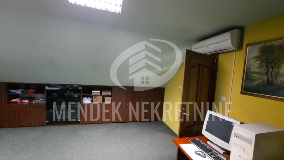 Commercial Property, 300 m2, For Rent, Varaždin - Centar